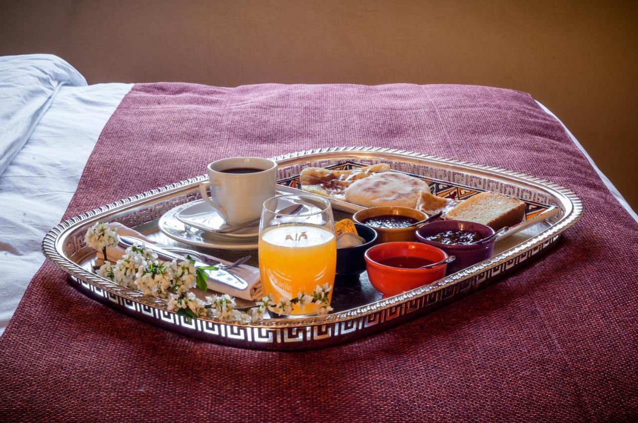 Riad Sougtani Tazrou Ngoại thất bức ảnh