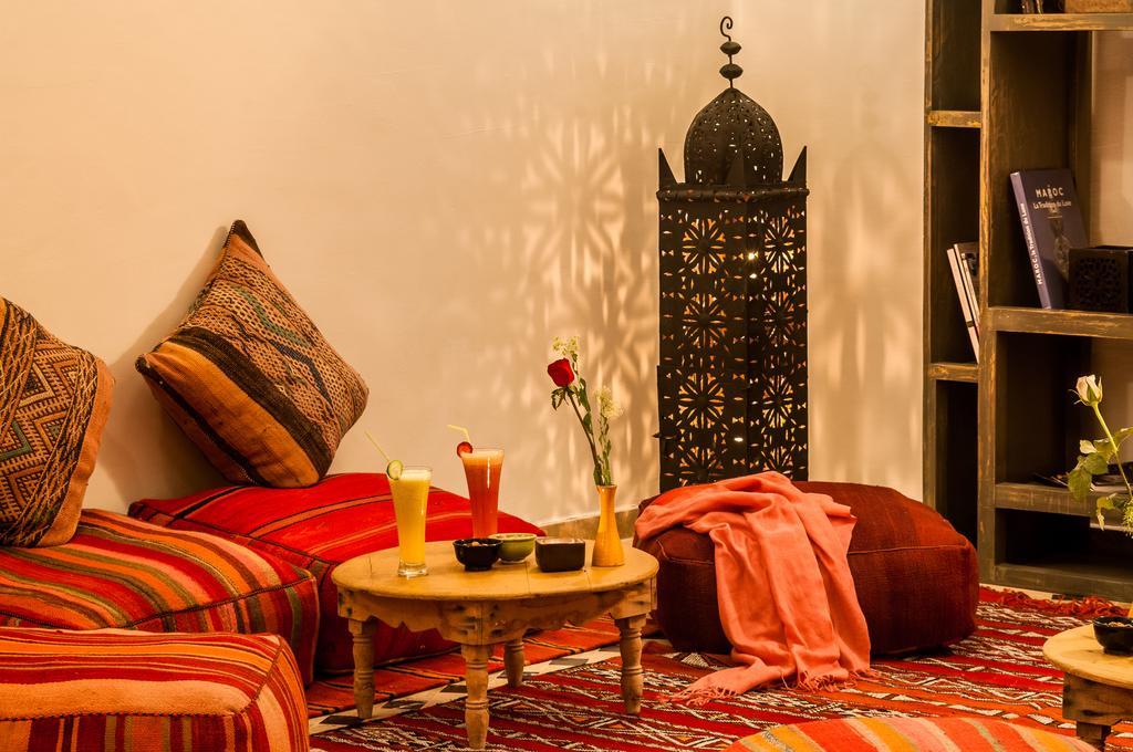 Riad Sougtani Tazrou Ngoại thất bức ảnh