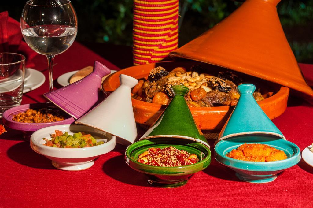 Riad Sougtani Tazrou Ngoại thất bức ảnh