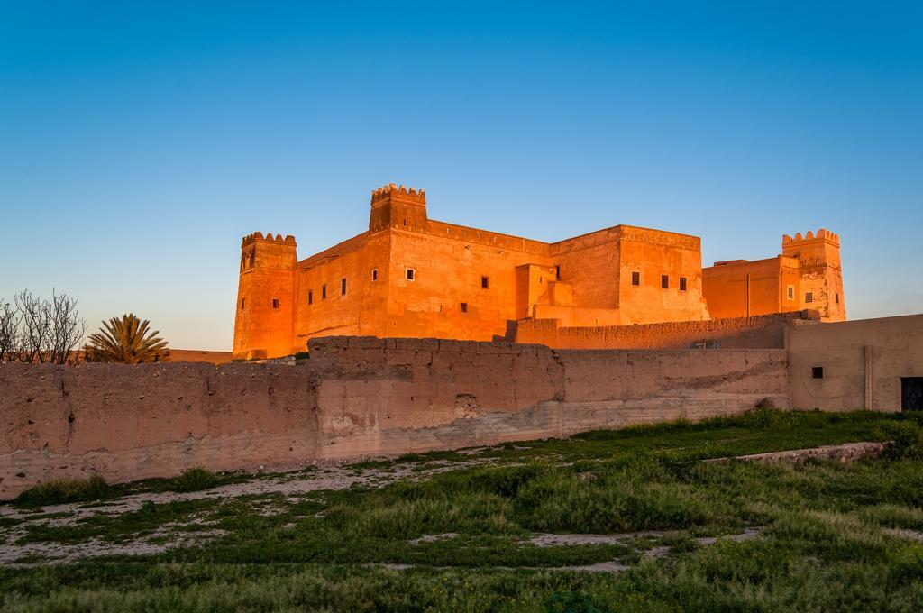 Riad Sougtani Tazrou Ngoại thất bức ảnh