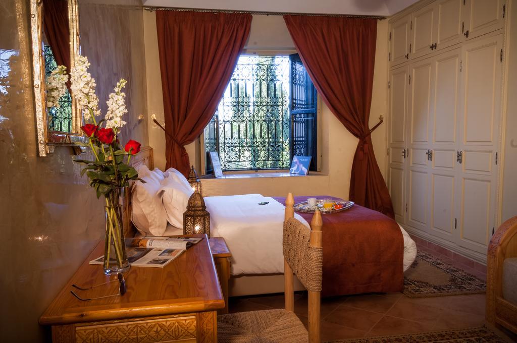 Riad Sougtani Tazrou Ngoại thất bức ảnh