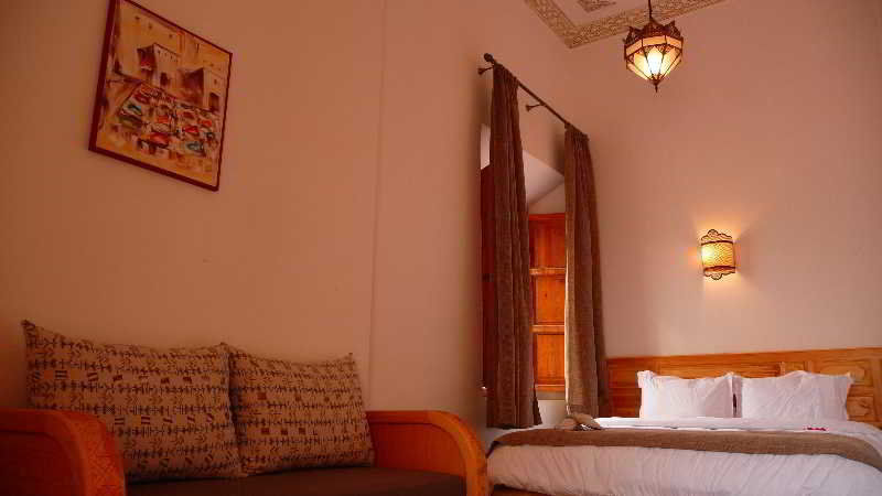 Riad Sougtani Tazrou Ngoại thất bức ảnh